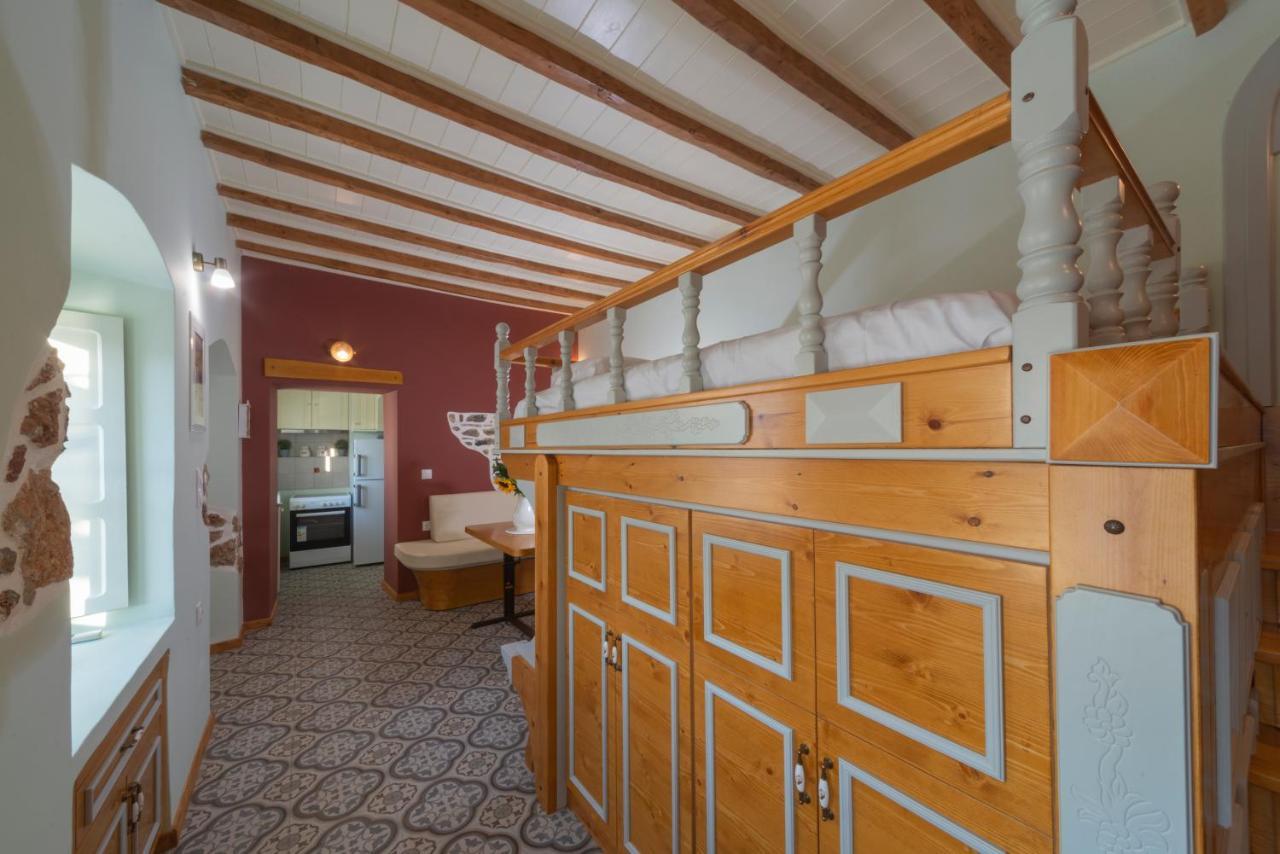 Hidden Oasis Private Villa Агия Марина Екстериор снимка
